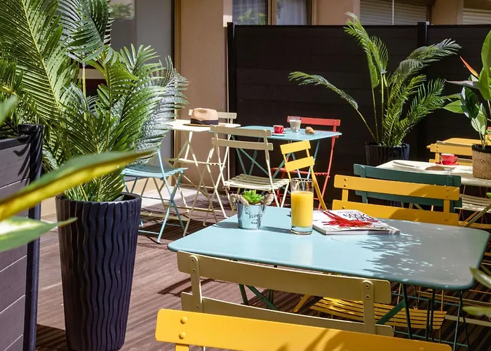 Ibis Cannes Plage La Bocca